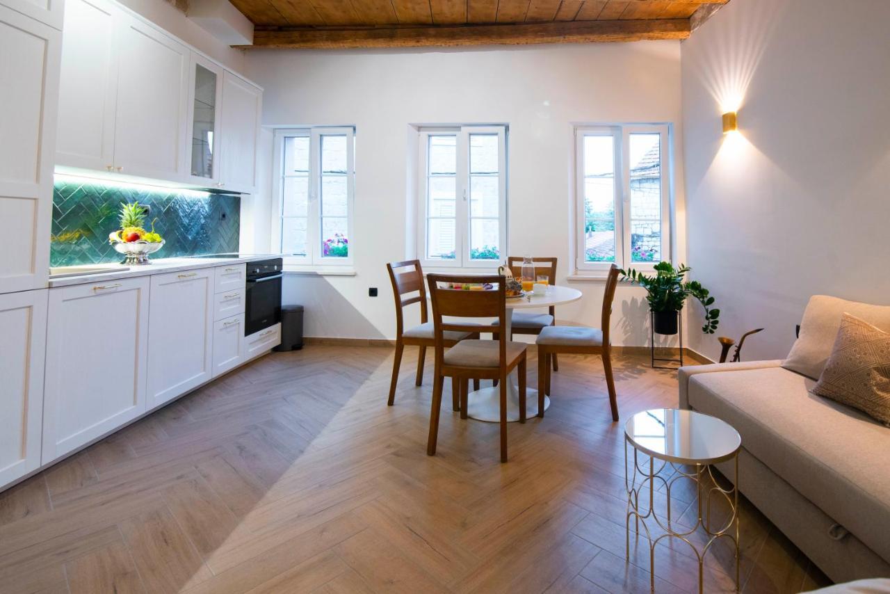 Apartments Allegra Sinj Ngoại thất bức ảnh