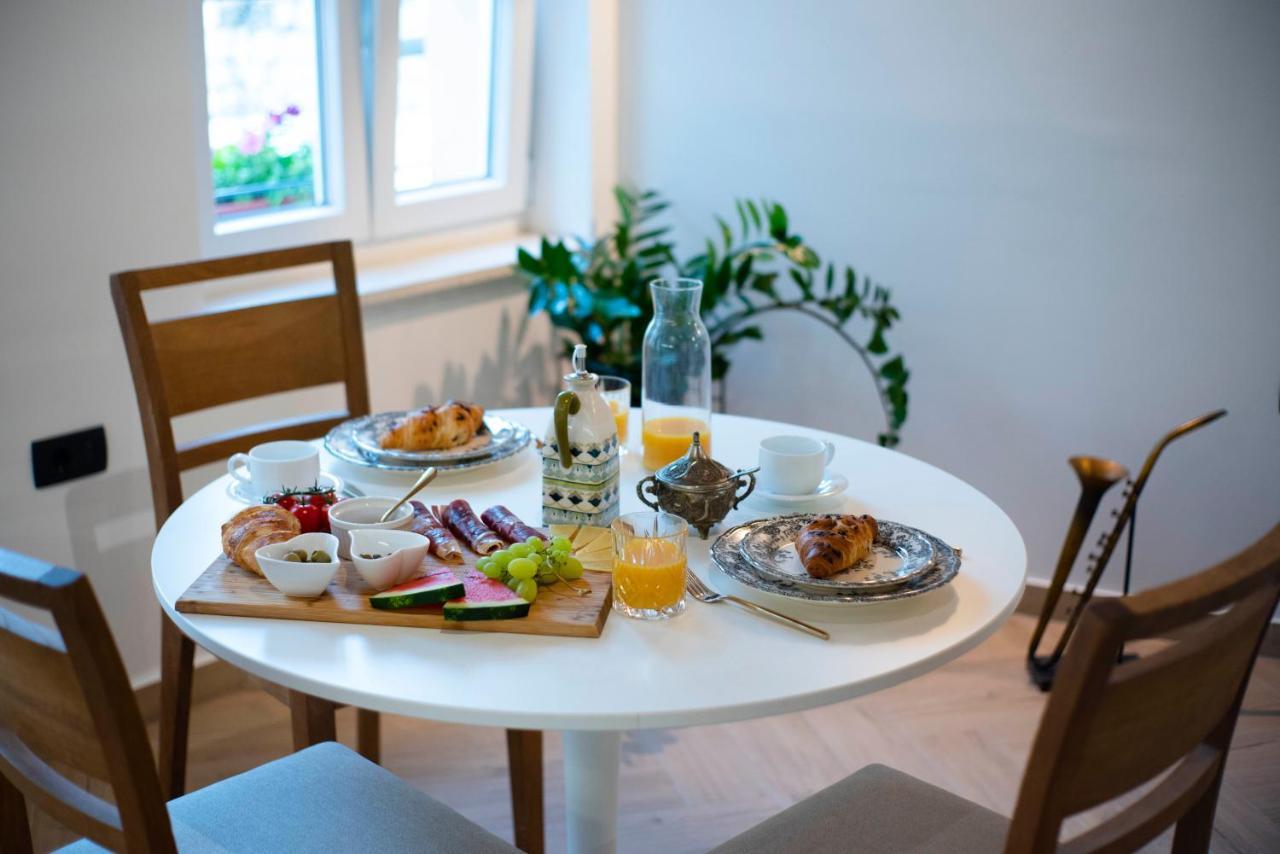 Apartments Allegra Sinj Ngoại thất bức ảnh